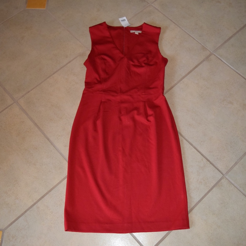 Banana Republic Ponte Sheath dress in Red